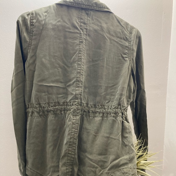 Green Utility Jacket XS - Picture 2 of 6